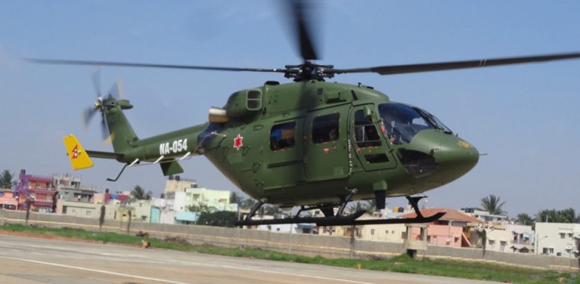 प्रधानमन्त्री प्रचण्ड बझाङको भोपुर ब्यारेकमा अवतरण गरे