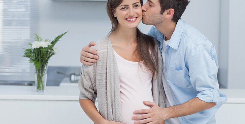 कसरी गर्ने गर्भवती पत्नीको हेरचाह, पार्टनरले जान्नैपर्ने ९ कुरा