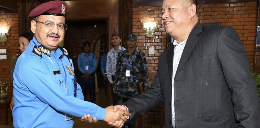 सशस्त्र र नेपाल प्रहरीका दुई महानिरीक्षक अमेरिका प्रस्थान