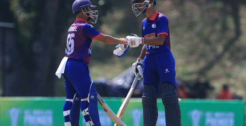 एसीसी १९ वर्षमुनिको प्रिमियर कपमा नेपालले इरानलाई दियो ३ सय ५४ रनको लक्ष्य, देव खनालको शतक