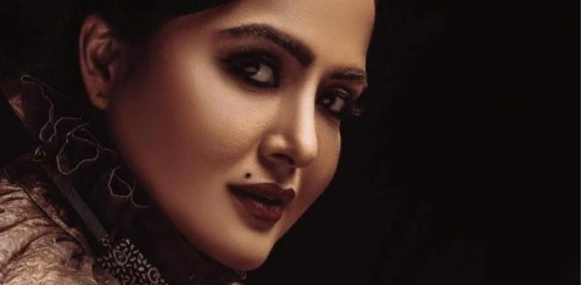 गर्भवती रेखा भन्छिन्, ‘अप्रत्याशित उपहार आएको हो’