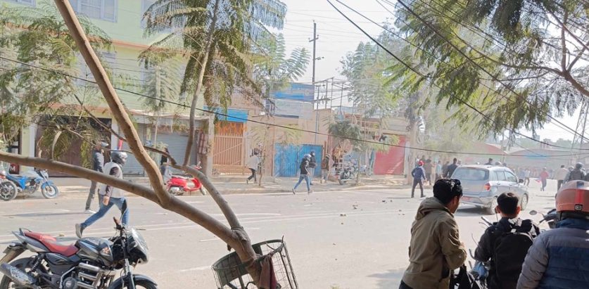 बल्खु चोकमा तनाव, थप १० गाडी प्रहरी तैनाथ