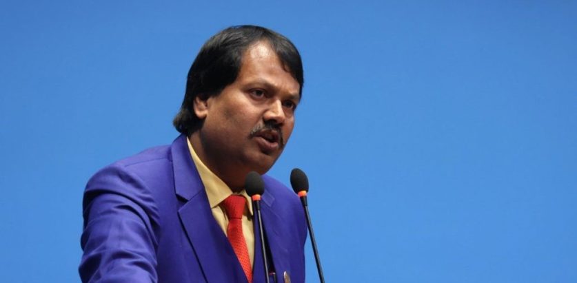 देश टाइटनिक डुबेजस्तै डुब्दै छ : सीके राउत