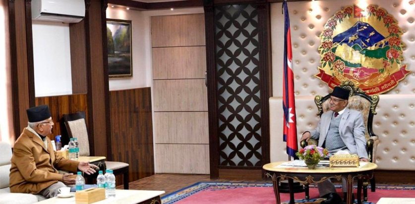 सिंहदरबारमा प्रचण्ड–ओली भेटवार्ता