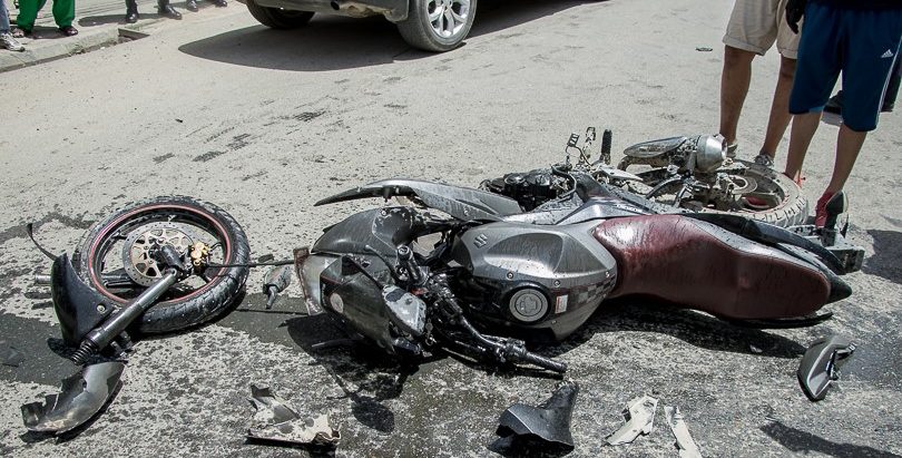 झापामा भैँसीसँग मोटरसाइकल ठोक्किएपछि…..