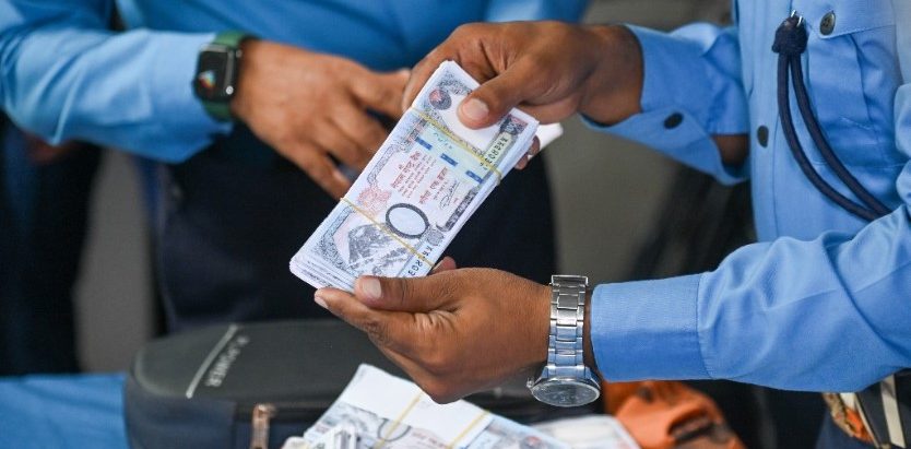 ऋण तिर्न हजारको नोट फोटोकपी, पठाओ चालकले नक्कली नोट थाहा पाएपछि सेनाका ‘मोची’ पक्राउ