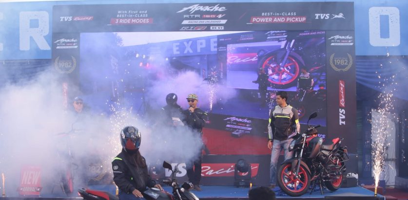 टिभिएस अपाचे आरटिआर १६० भिफोर एफआई बजारमा