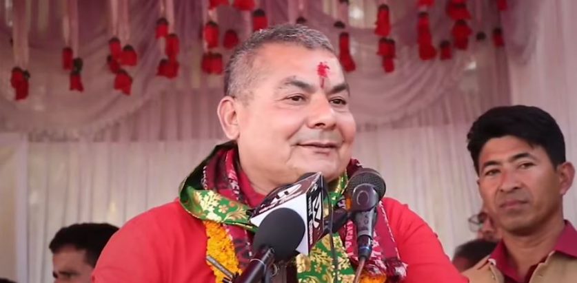 युवा संघले मोसो दलेपछि दुर्गा प्रसाईँ झन् आक्रोशित,सबै सम्पती सकेर भएपनि केपी ओली र महेश बस्नेतलाई नछाड्ने 