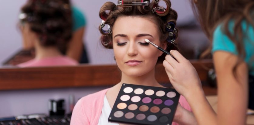 मेकअपले हानी गरिरहेको त छैन?