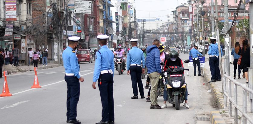 काठमाडौं उपत्यकामा १२ हजार ७११ चालकमाथि कारबाही