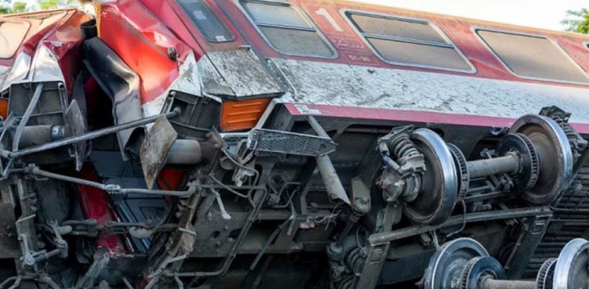 बंगलादेशमा रेल दुर्घटना : एकजनाको मृत्यु ८ जना घाइते