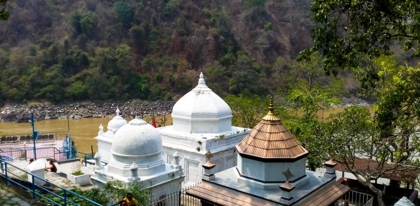 बराहक्षेत्रको कात्तिकेमेलामा झण्डै चार लाख तीर्थालु