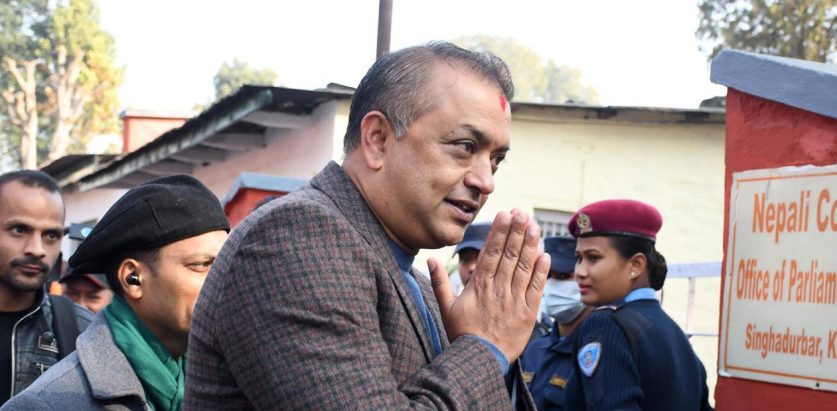 गगन थापाले अदालतको अवहेलना गरेको भन्दै सर्वोच्चमा मुद्दा दर्ता 