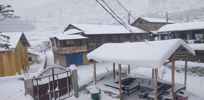 हिमपातले हुम्लाबासिको जनजीवन कष्टकर बन्दै
