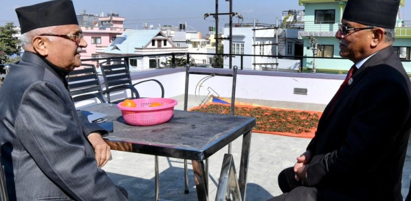 ओलीले प्रचण्डलाई ‘मेरा मित्र’ भन्दै  दिए जन्मदिनको शुभकामना!