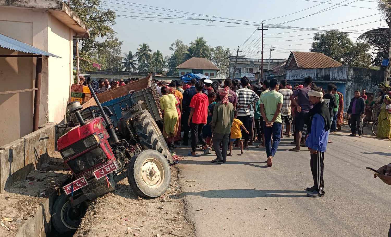 ट्याक्टरको ठक्करबाट पैदलयात्रीको मृत्यु