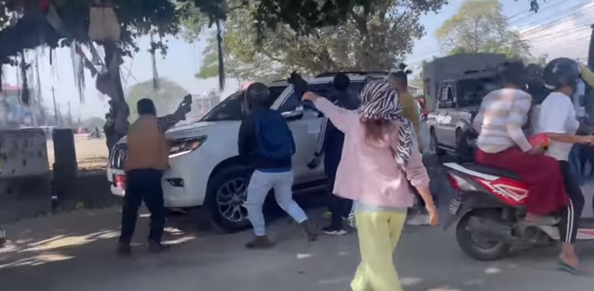 कोसीका मुख्यमन्त्री कार्कीको गाडीमा आक्रमण