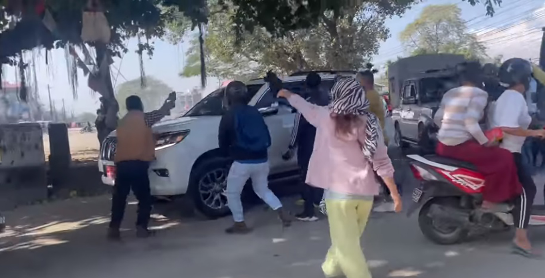 कोसीका मुख्यमन्त्री कार्कीको गाडीमा आक्रमण