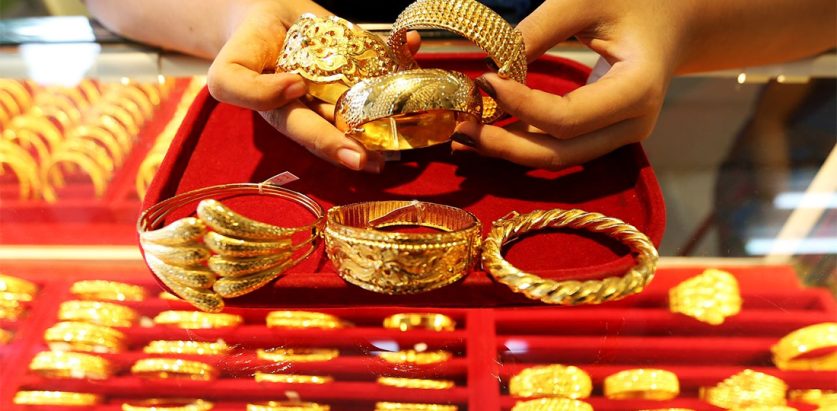 आज घट्यो सुन–चाँदीको मूल्य, कतिमा हुँदैछ कारोबार ?