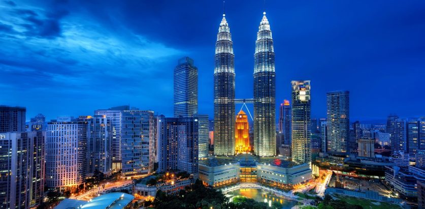 कोरोना महामारीमा फर्किएका ६४ नेपालीलाई मलेसियन कम्पनीले तलब लिन बोलायो