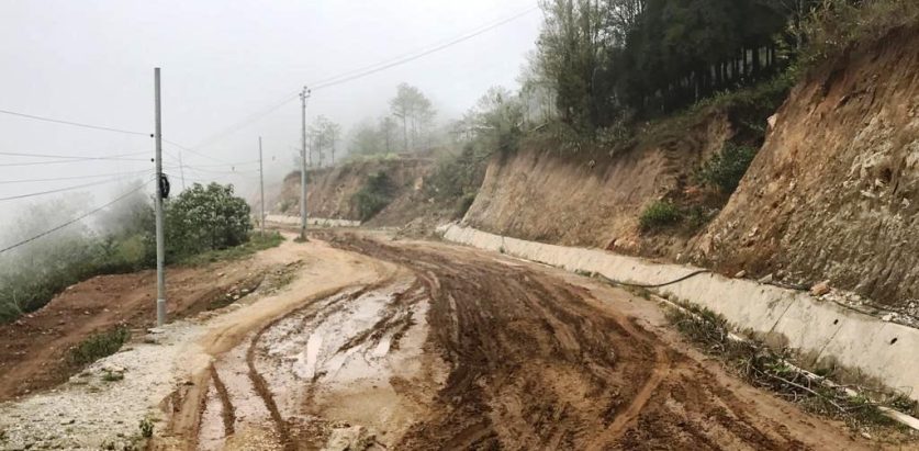 दमक-चिसापानी सडकको एक वर्ष म्याद थपिने