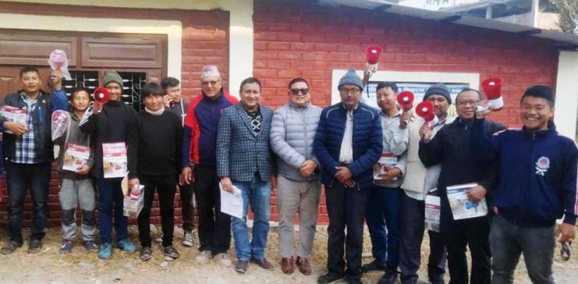 शिवसताक्षीका गाउँलेलाई हात्ती धपाउन साइरन वितरण