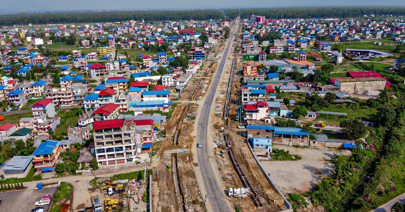 भरतपुर महानगरका विद्यालय क्षेत्रका पसलबाट सुर्तीजन्य पदार्थ बरामद