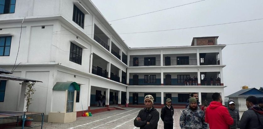 झापाको बिर्तामोडमा बेलुन फुलाउने सिलिन्डर बिस्फोट, एकजनाको खुट्टा चुँडियो