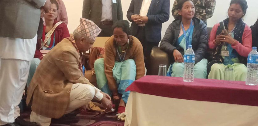 कोशी प्रदेश सरकारद्वारा १४ स्वास्थ्य स्वयंसेविका सम्मानित