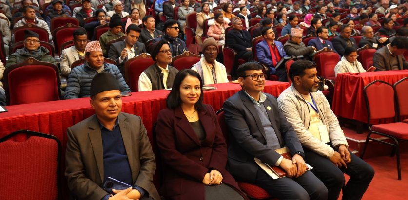 माओवादी केन्द्रको बैठक जारी