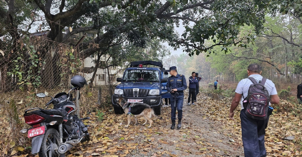 धरानको घोपाक्याम्प खोल्सा नजिकै घाँटी रेटेको अवस्थामा किशोरीको शव फेला