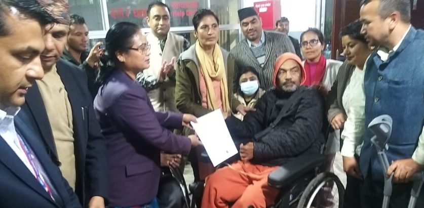 मन्त्री चाैधरीकाे अग्रसरतामा अपाङ्गता सम्बन्धी मापदण्ड बनाउन धर्नारत पक्षसँग सहमति