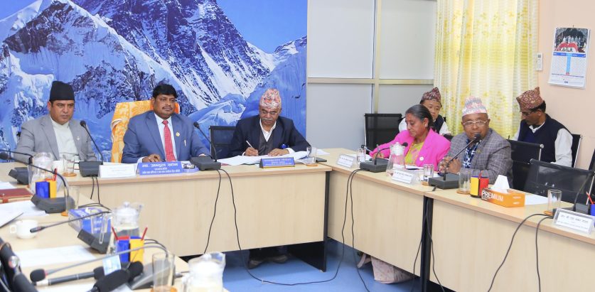 उदयपुर र हेटौंडा सिमेन्ट उद्योगमा भएको घाटा न्यूनिकरण गछौँ : मन्त्री भण्डारी