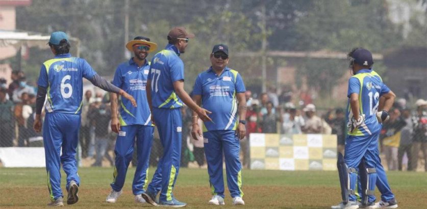 पारस खड्का नेतृत्वको टिम लेजेन्ड्स कपको फाइनलमा