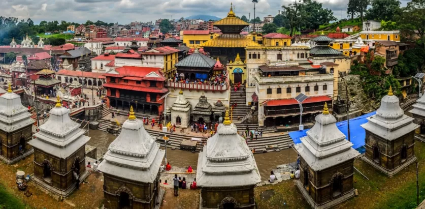 सर्वोच्चको परमादेशः ‘पशुपति क्षेत्रभित्र गाडी चल्न नदिनू, शव गाड्ने वैकल्पिक स्थान खोज्नू’