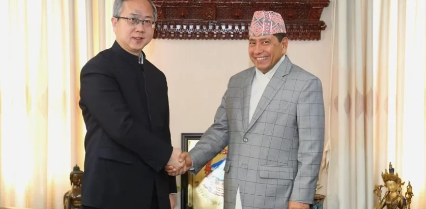 मन्त्री श्रेष्ठलाई चिनियाँ राजदूतको बधाई