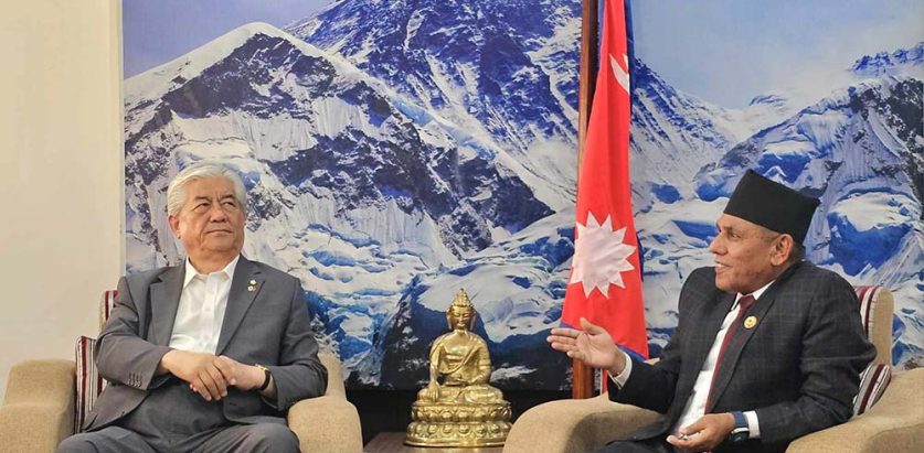 राष्ट्रियसभा अध्यक्ष दाहालसँग कोरियाको संसदीय टोलीको शिष्टाचार भेट