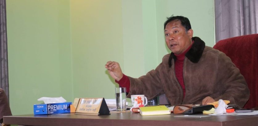 रेसम चौधरीले सुदुर सरकार ढल्यो भने ४ जनाको हत्याको धम्की दिएको आरोप