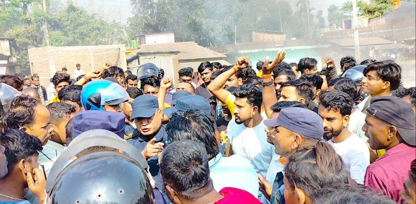 दुई समूहबीच भएको झडपले अवस्था तनावग्रस्त बनेको सुनसरीमा सहमति, कर्फ्यु खुकुलो हुँदै