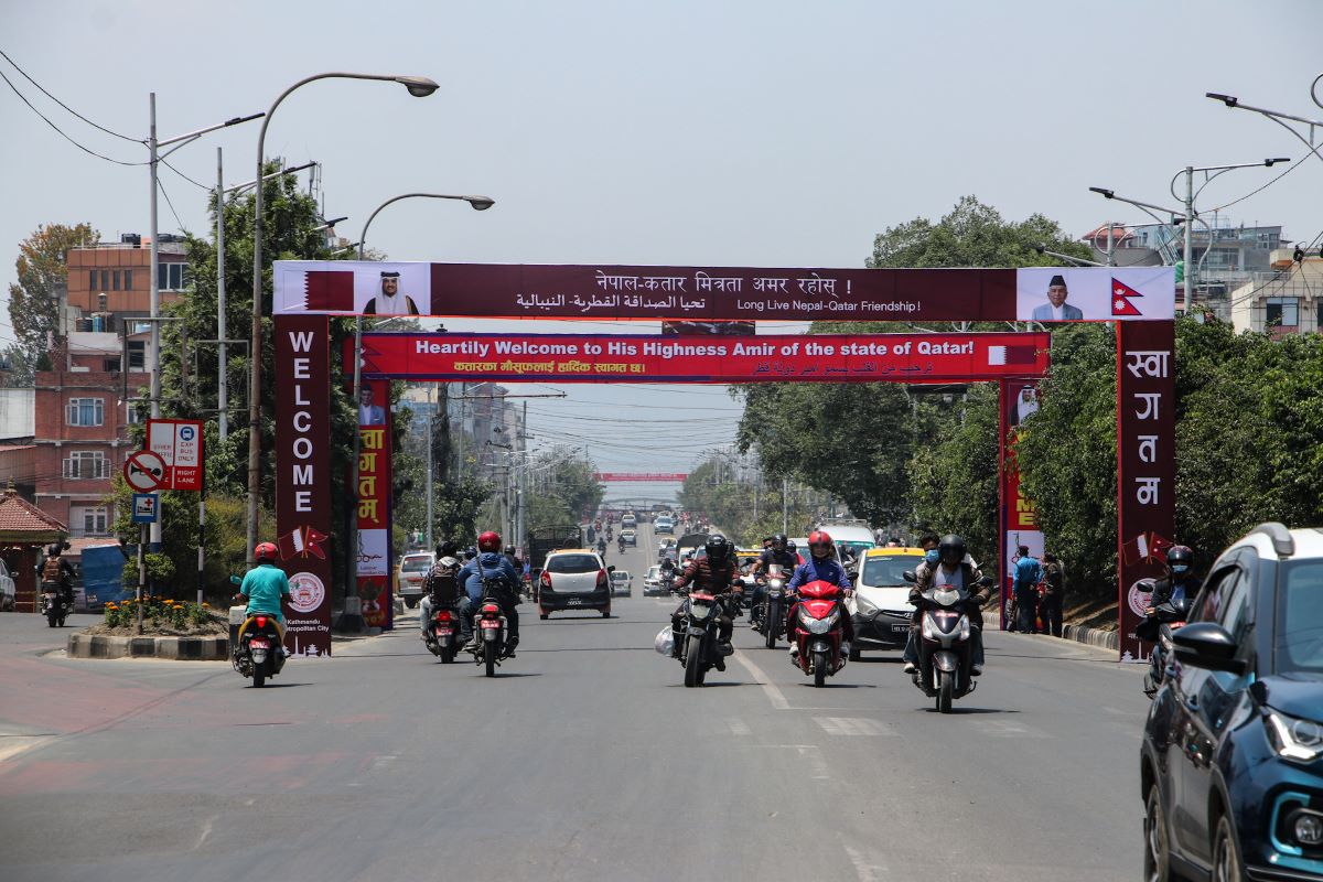 कतारका अमिरको स्वागतमा फेरियो काठमाडौंको स्वरुप, सुरक्षाकर्मीको बाक्लो उपस्थिति