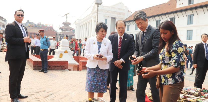 जापानी विदेशमन्त्री खामिखावाले गरिन् वसन्तपुर क्षेत्रको अवलोकन