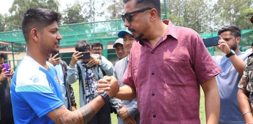 खेलकुद मन्त्रीले सन्दीपलाई  भेटेर भने : आशावादी रहनुहोस्