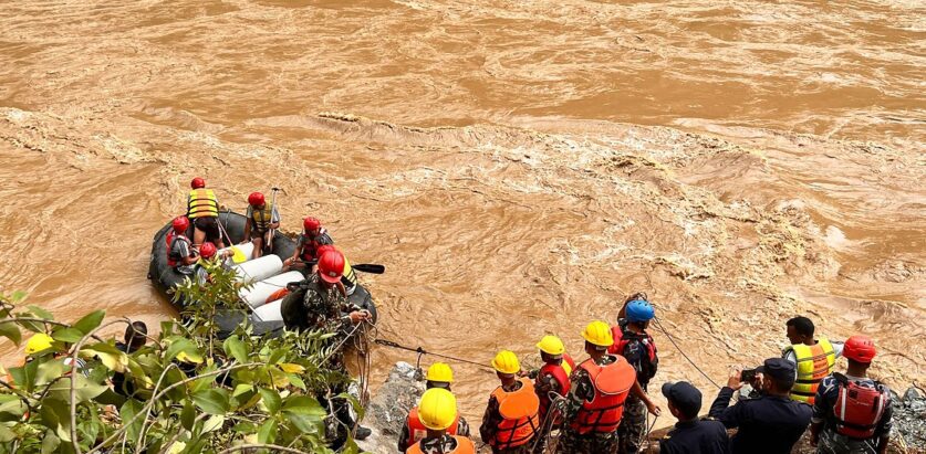 त्रिशूली बस दुर्घटना: मृतकका परिवारलाई मधेस सरकारले १ लाख दिने