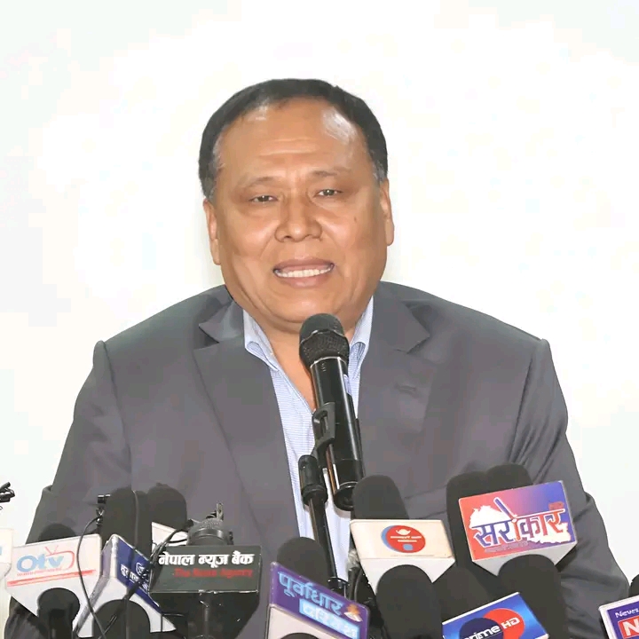 सरकारले कर्मचारीलाई हतोत्साहित र अपमानित गराउने काम गर्यो: कुलमान घिसिङ 