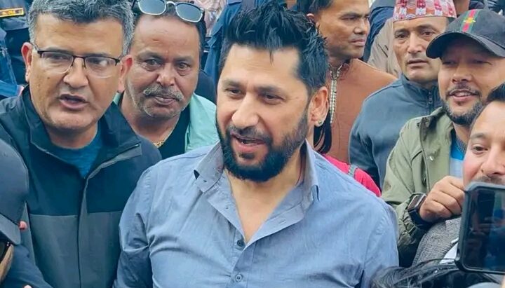 यति एयरलाइन्सको जहाजबाट भैरहवा पठाइयो रबिलाई, अब के हुन्छ? 