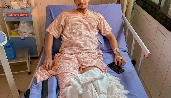 क्यानले दियो सिद्धान्त लोहनीलाई ५ लाख रुपैयाँ